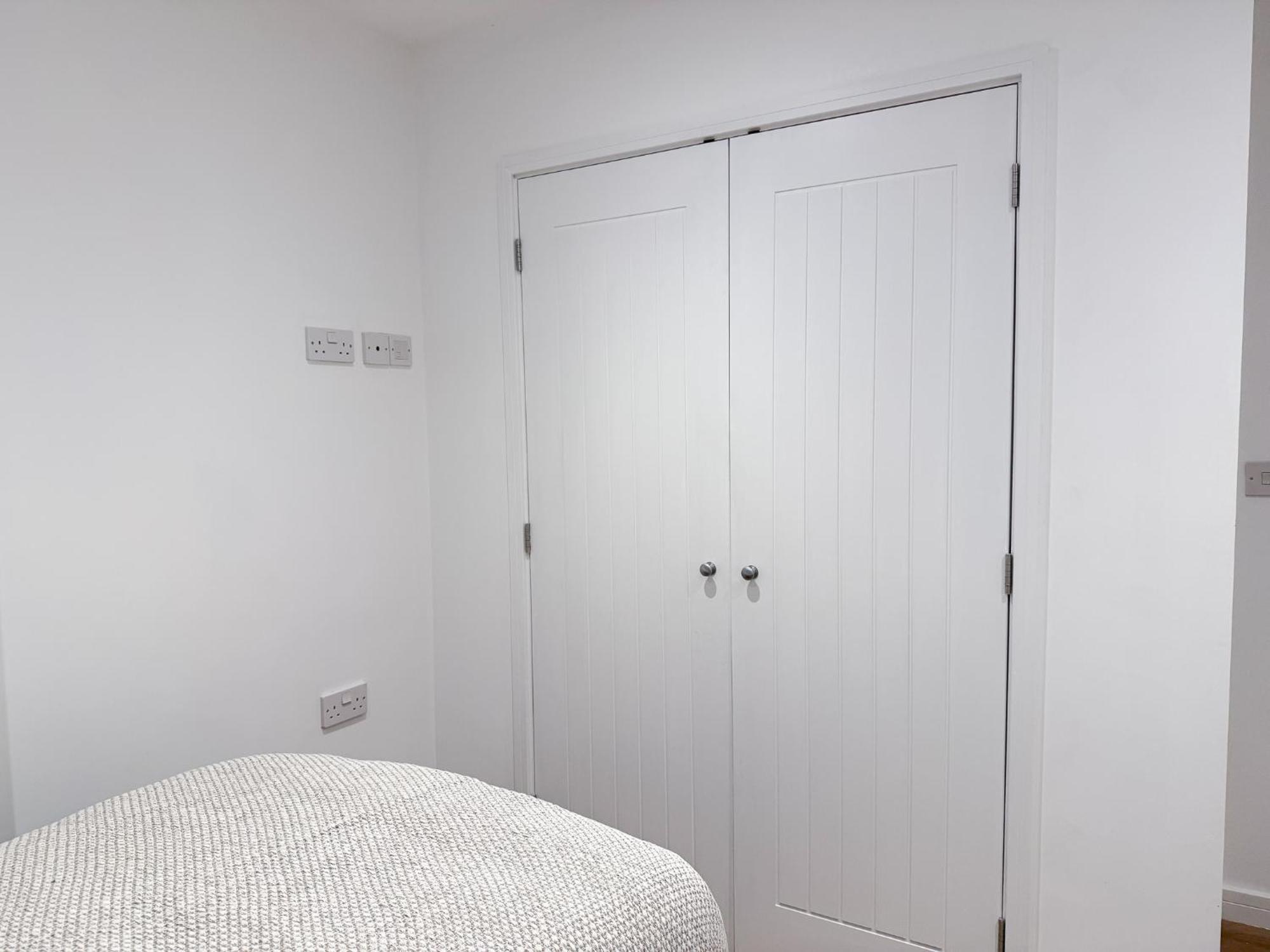 Spacious Modern 1 Bed Apartments In St Neots - Perfect For Contractors & Professionals - Free Parking - Wifi - Fully Equipped Kitchen - Smart Tv Ideal For Work Stays And Long Projects Exterior foto
