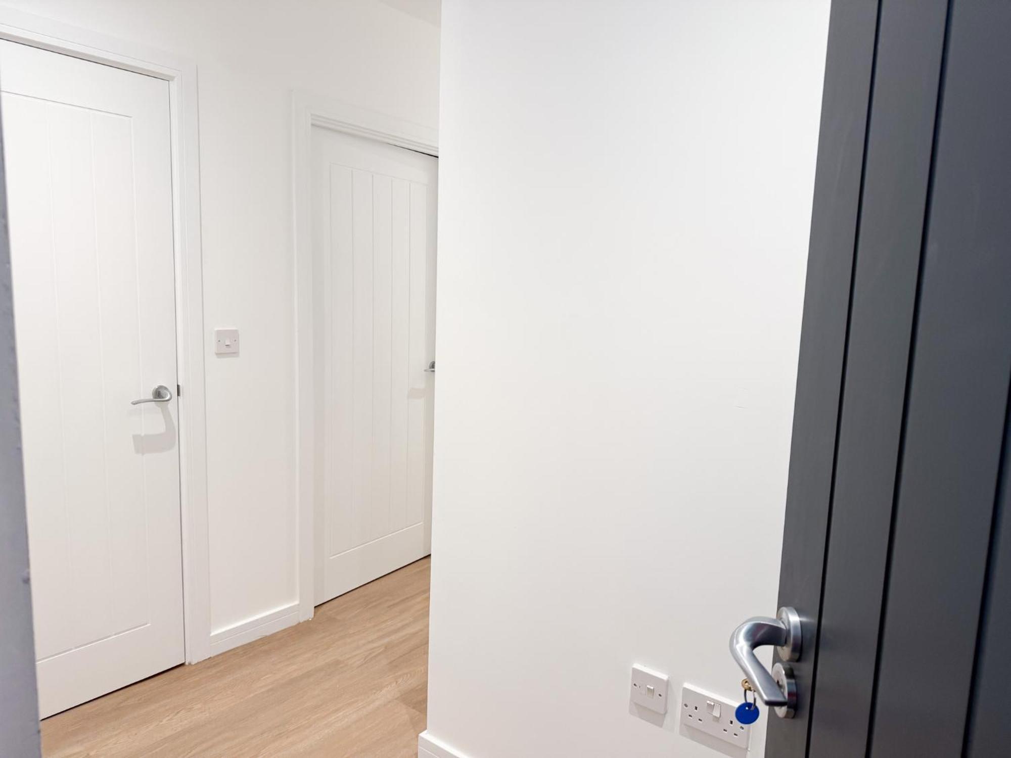 Spacious Modern 1 Bed Apartments In St Neots - Perfect For Contractors & Professionals - Free Parking - Wifi - Fully Equipped Kitchen - Smart Tv Ideal For Work Stays And Long Projects Exterior foto