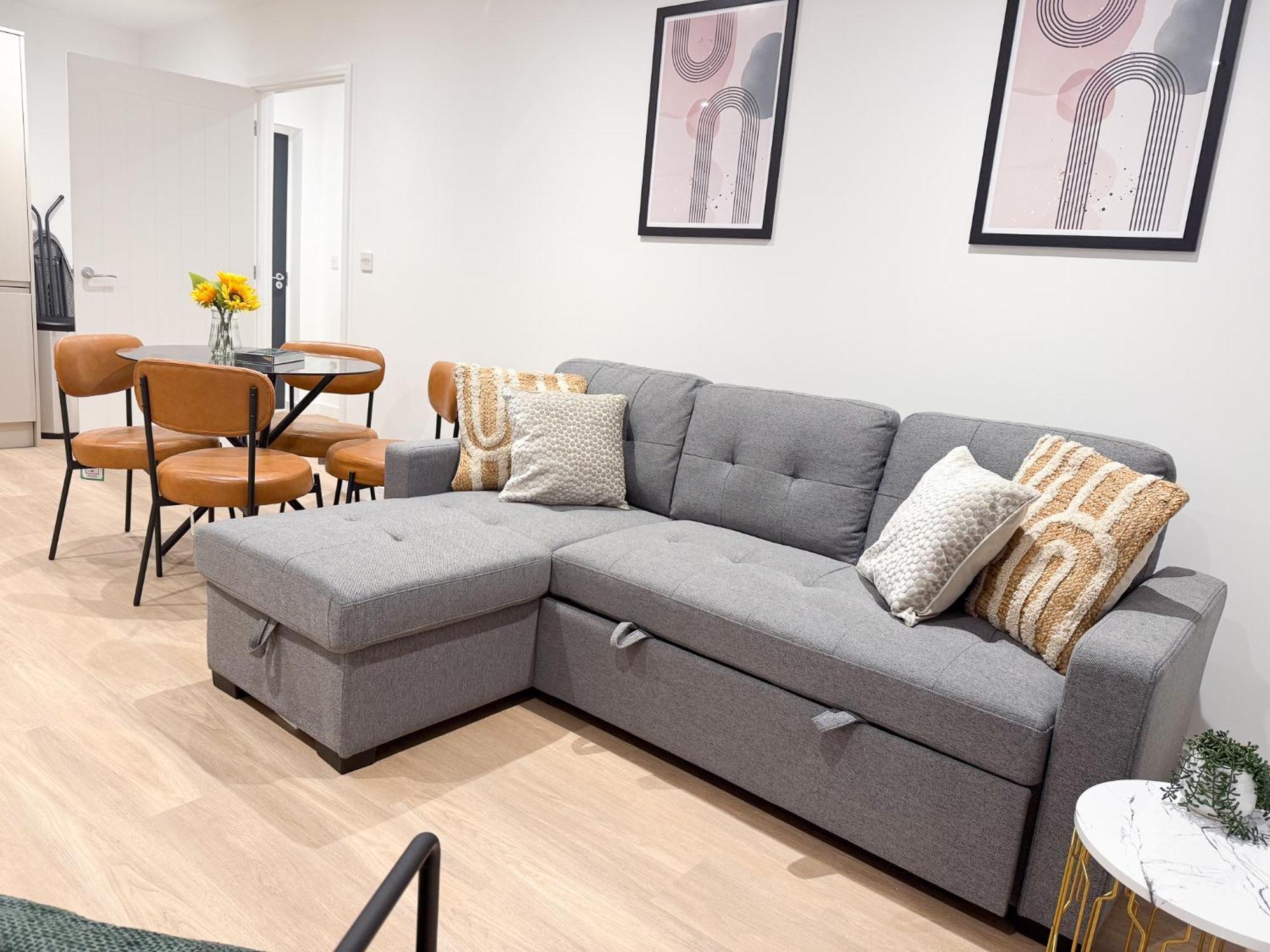 Spacious Modern 1 Bed Apartments In St Neots - Perfect For Contractors & Professionals - Free Parking - Wifi - Fully Equipped Kitchen - Smart Tv Ideal For Work Stays And Long Projects Exterior foto